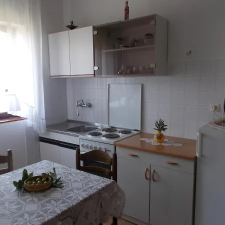 Pasman 14788b Apartment