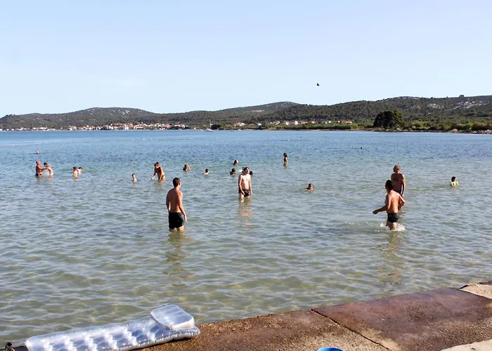 Pasman 14788b Mali Pašman